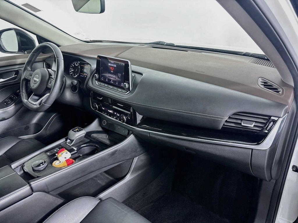 Used 2023 Nissan Rogue SL AWD/4WD image 29