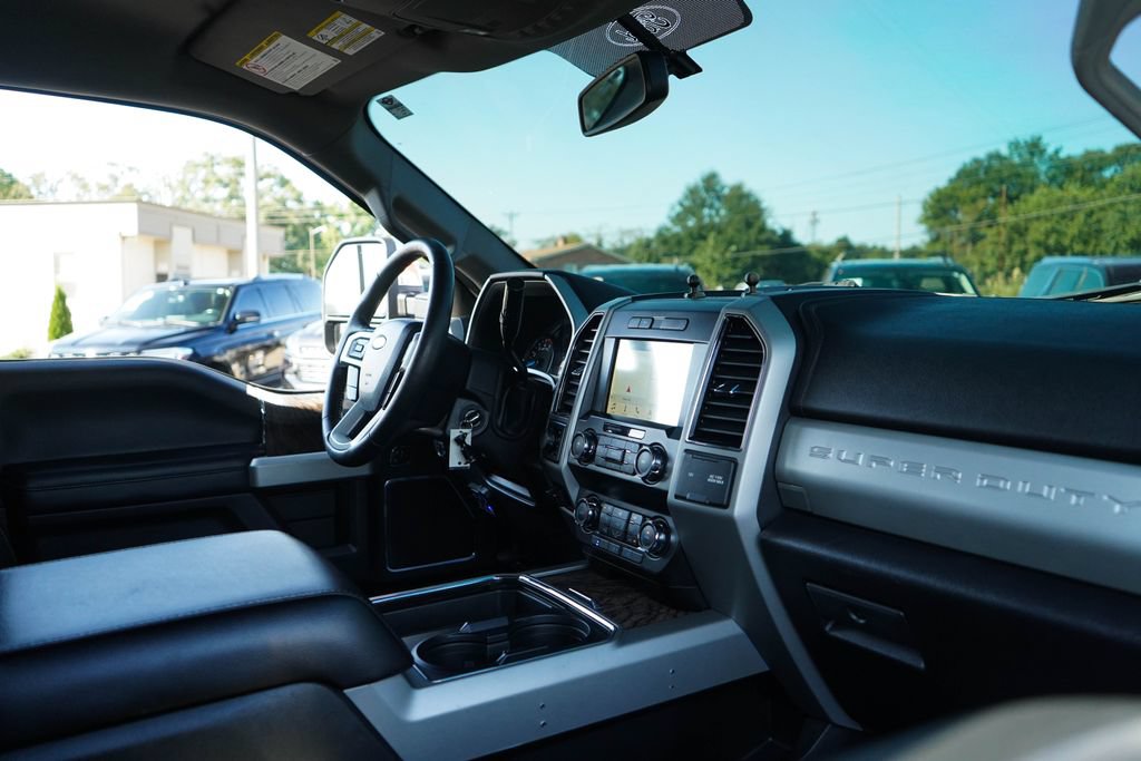 Used 2019 Ford F250 Lariat w/ Lariat Value Package AWD/4WD image 13