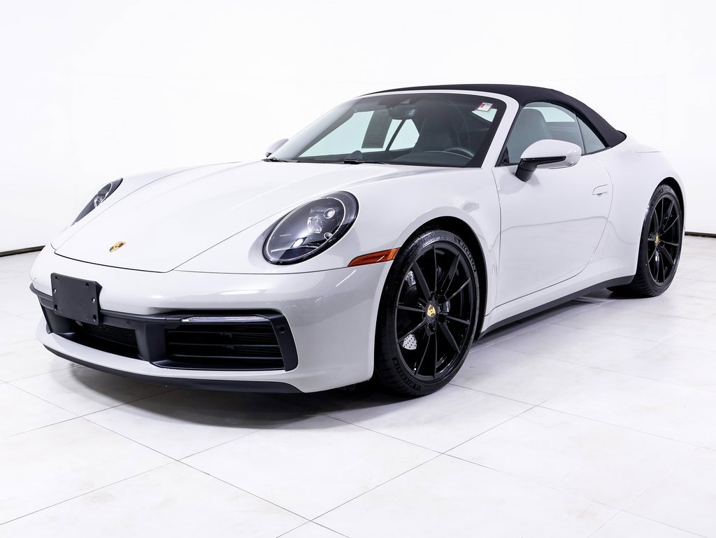 Certified 2024 Porsche 911 Carrera image 11