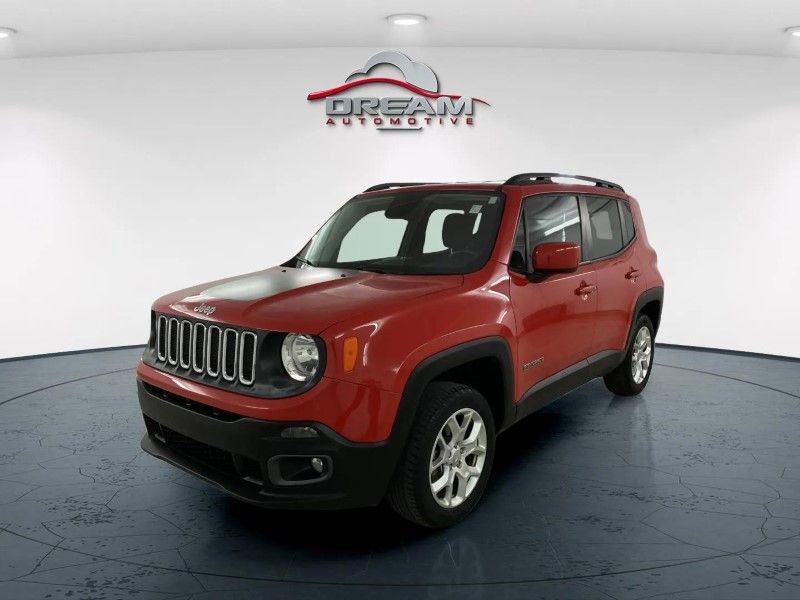Used 2016 Jeep Renegade Latitude w/ Cold Weather Group image 4