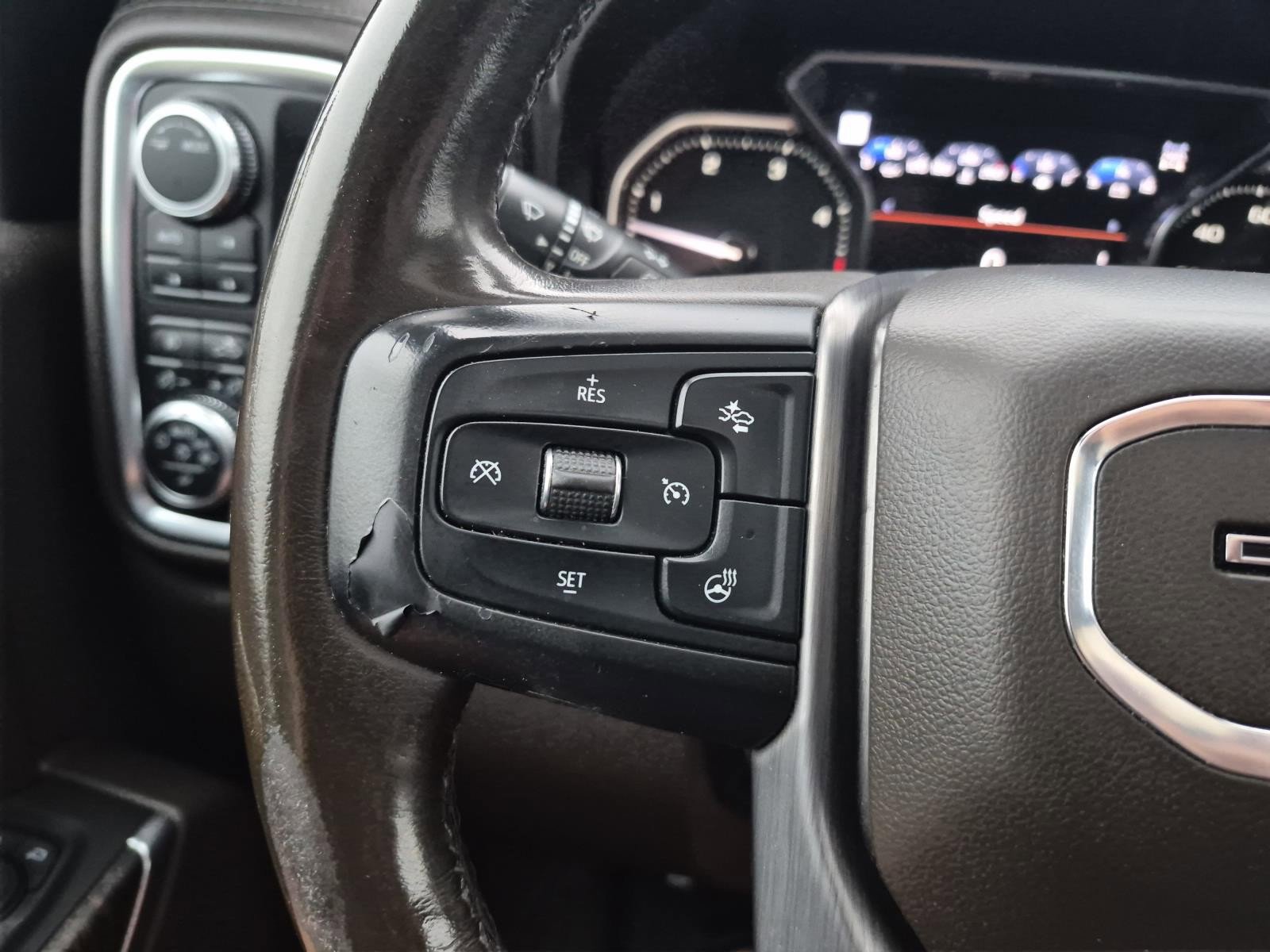 Certified 2020 GMC Sierra 2500 Denali w/ Denali Ultimate Package AWD/4WD image 21
