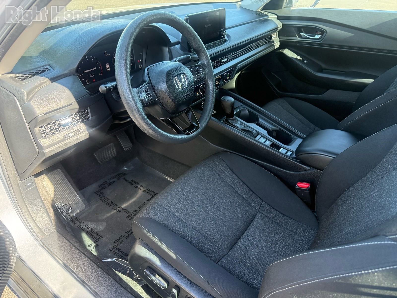 Certified 2025 Honda Accord SE image 13