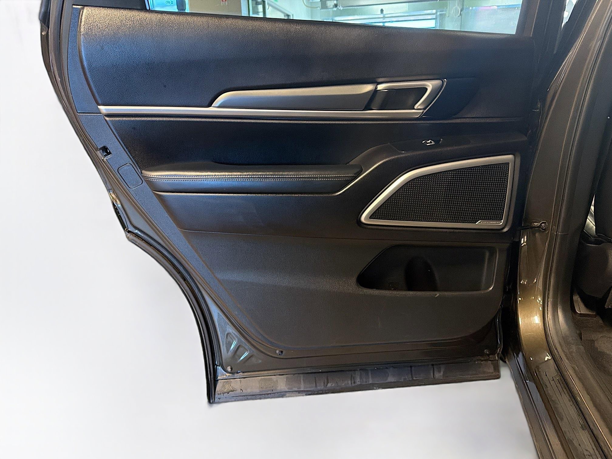 Used 2020 Kia Telluride S image 27