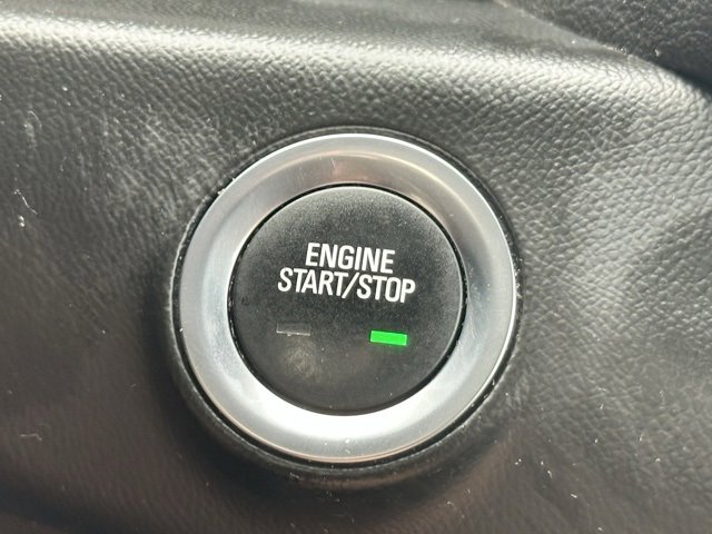 Used 2020 GMC Terrain SLE image 14