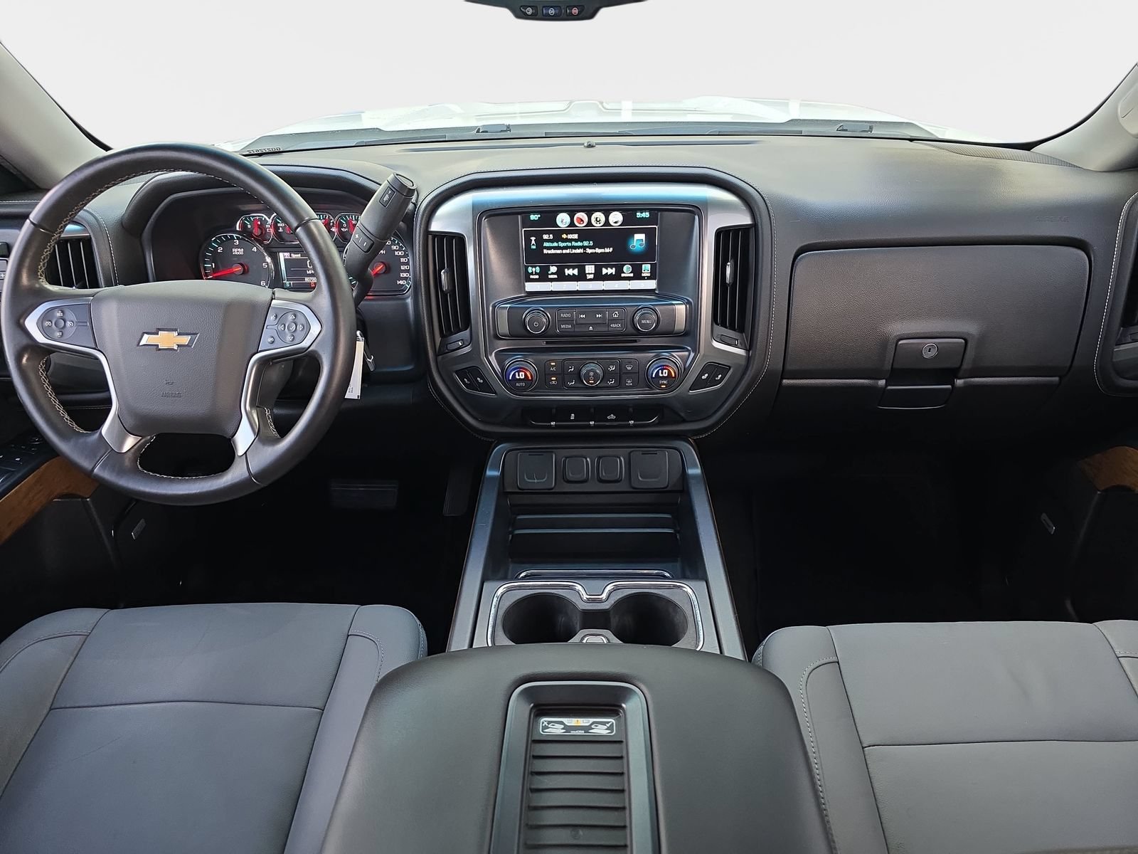 Used 2016 Chevrolet Silverado 1500 LTZ w/ Max Trailering Package AWD/4WD image 10