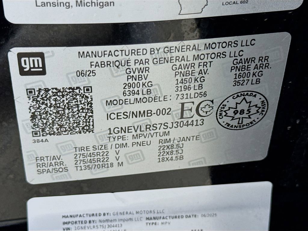 Used 2025 Chevrolet Traverse RS w/ LPO, Floor Liner Package AWD/4WD image 28