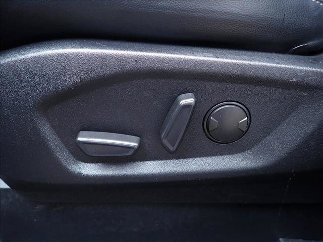 Used 2024 Ford Edge SEL AWD/4WD image 13