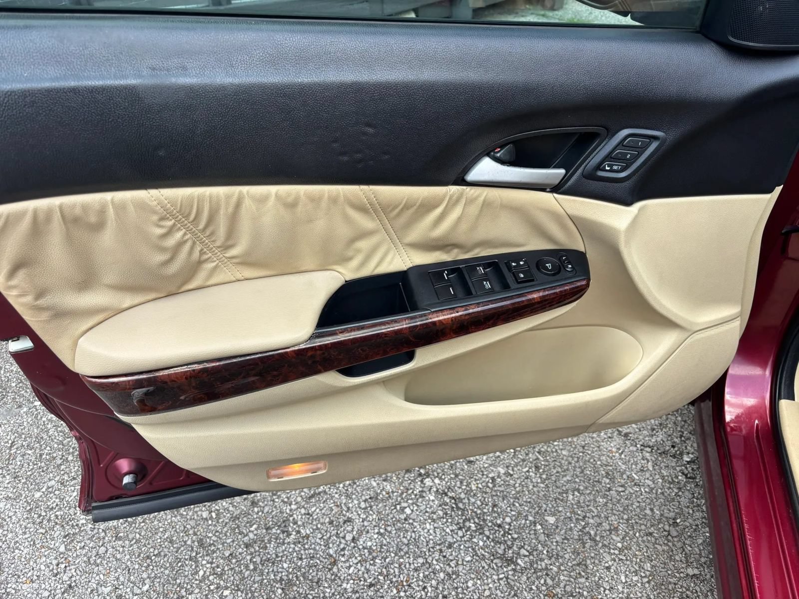 Used 2010 Honda Crosstour EX-L image 22