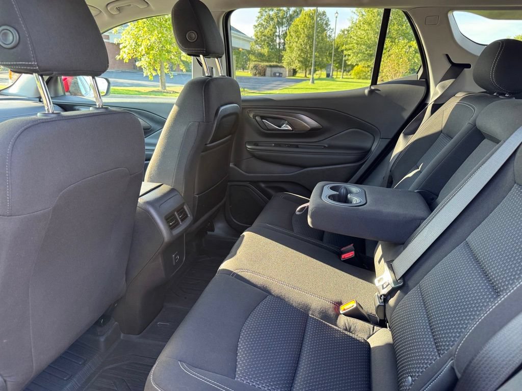 Certified 2024 GMC Terrain SLE w/ Driver Convenience Package FWD image 18