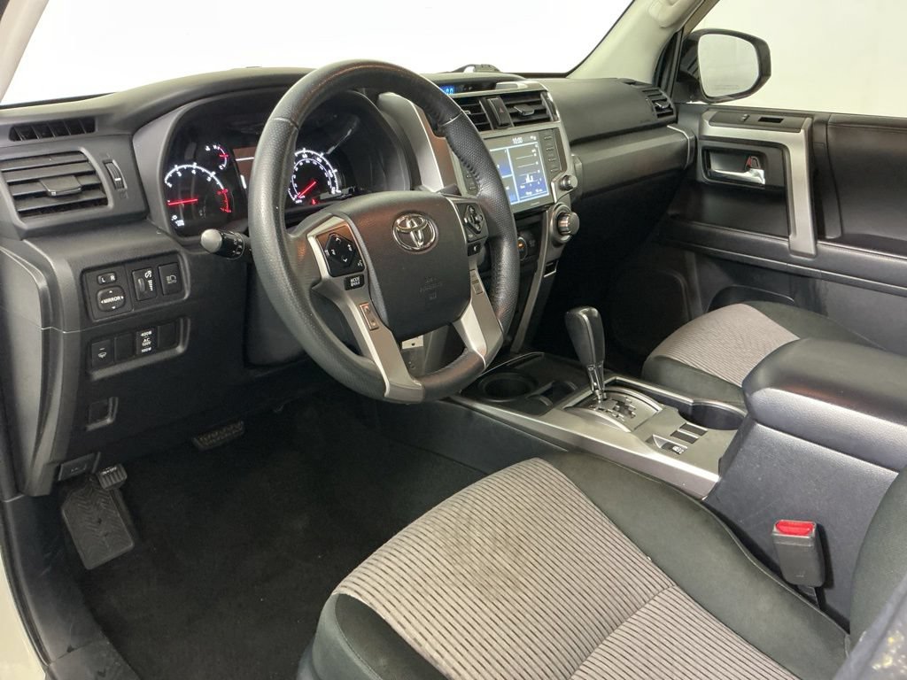 Used 2020 Toyota 4Runner SR5 RWD image 20