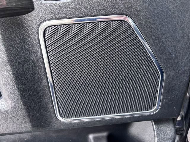 Used 2020 Ford F150 Lariat image 14