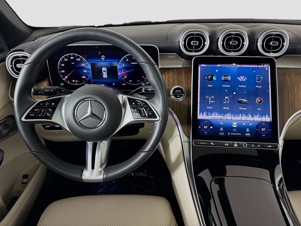 Used 2023 Mercedes-Benz GLC 300 4MATIC image 24