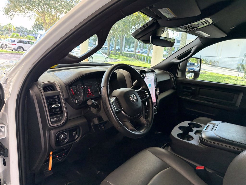 Used 2025 RAM 3500 Tradesman AWD/4WD image 7