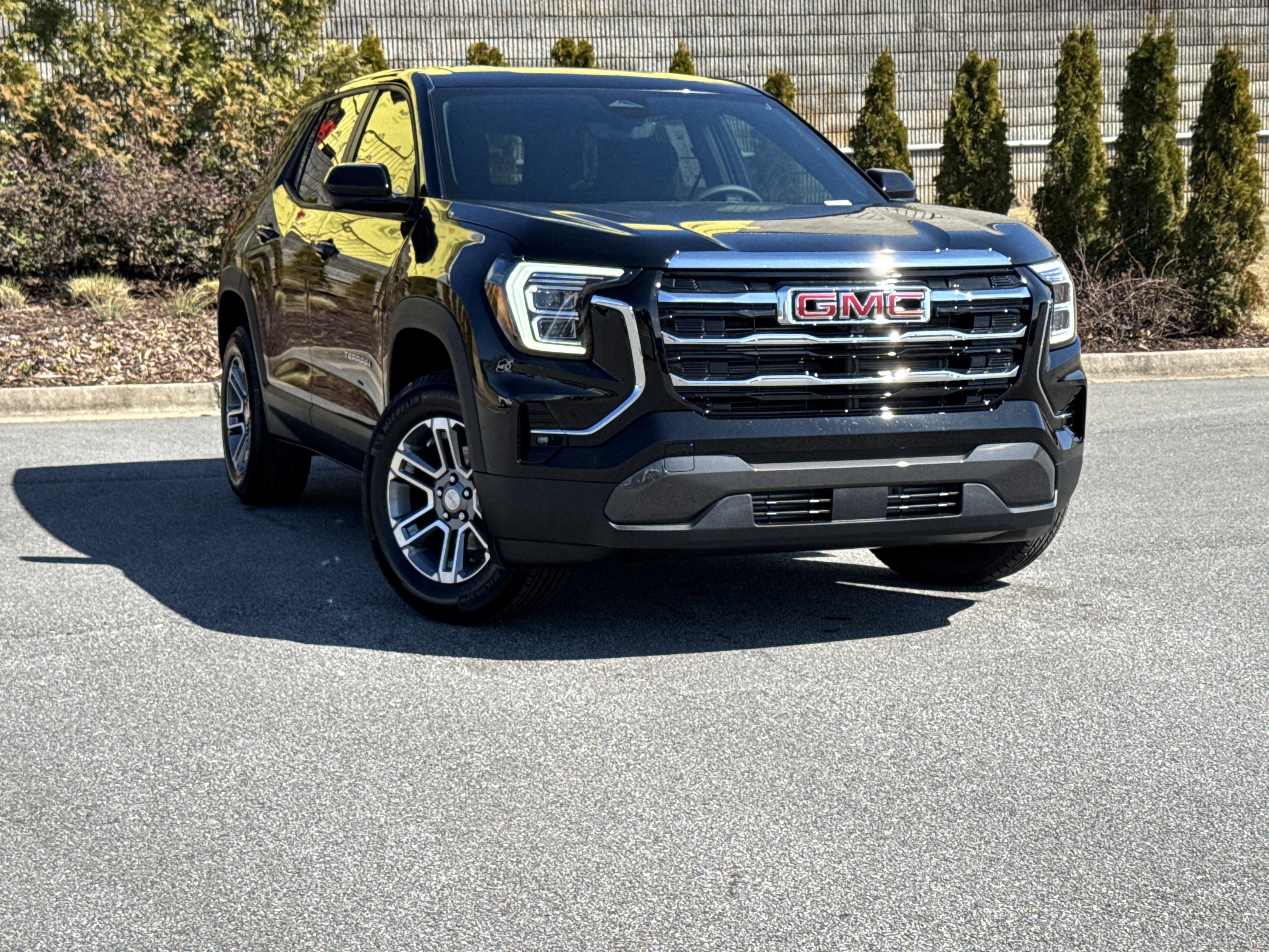 New 2026 GMC Terrain Elevation w/ Technology Package II FWD video 2