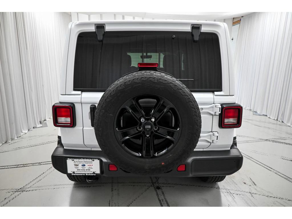 Used 2023 Jeep Wrangler Unlimited Sahara image 6