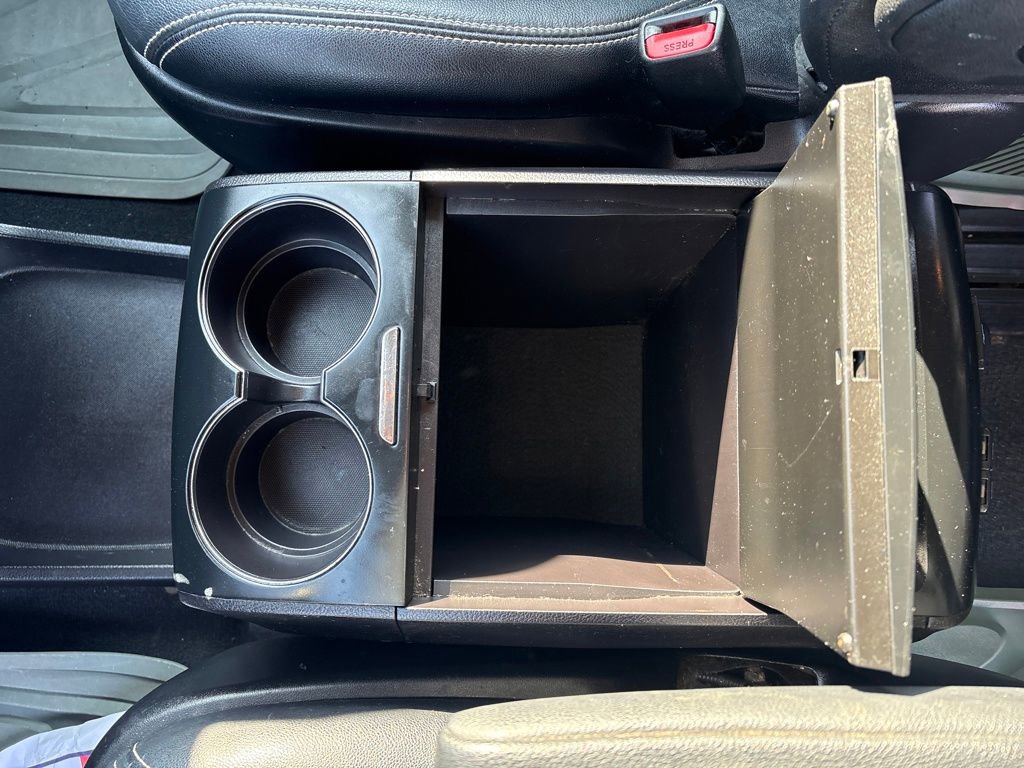 Used 2019 Toyota Sienna SE image 30