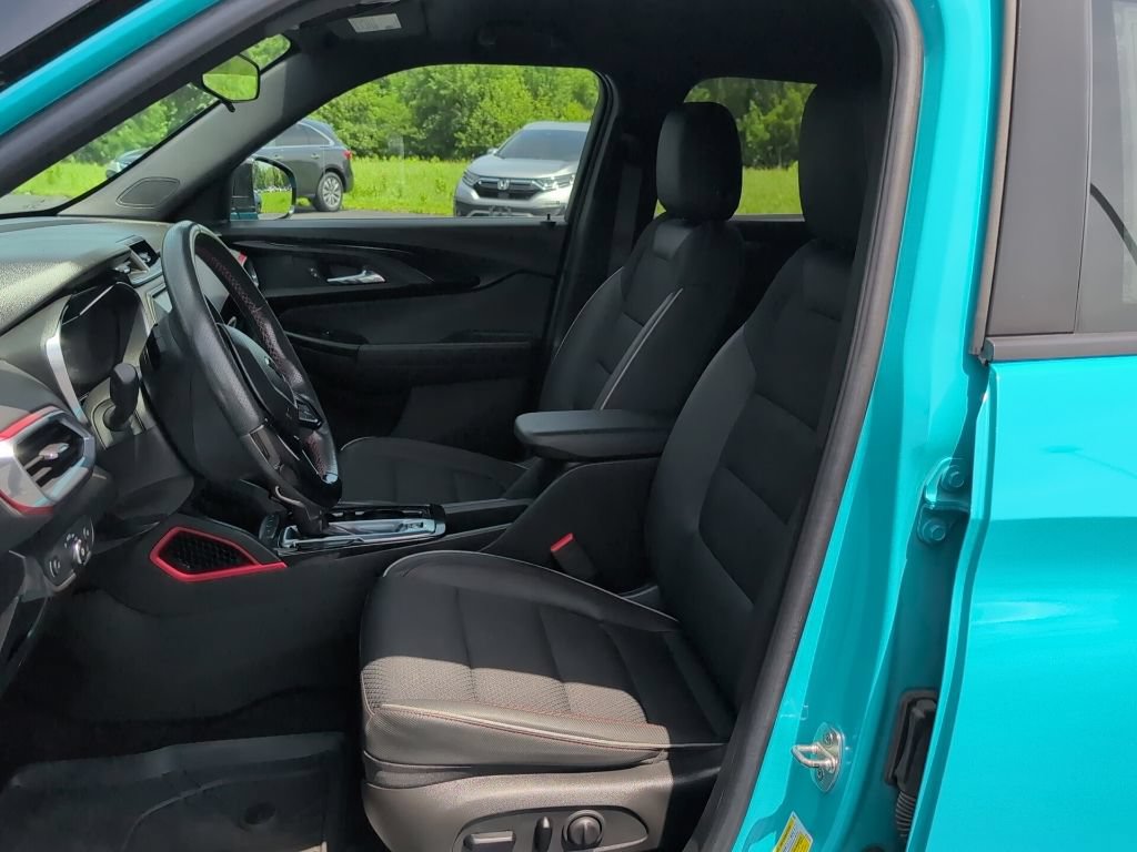 Used 2022 Chevrolet TrailBlazer RS AWD/4WD image 12
