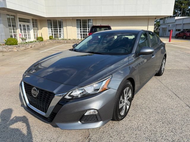Used 2021 Nissan Altima 2.5 S w/ Driver Assist Package FWD image 2