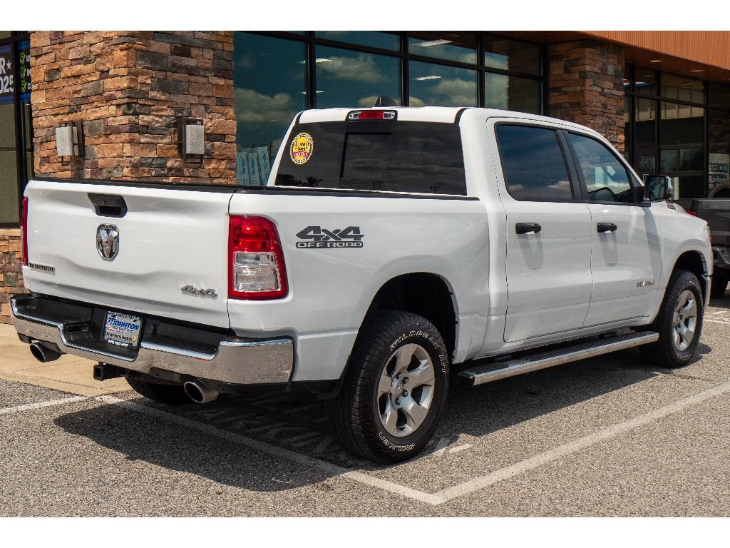 Used 2023 RAM 1500 Big Horn AWD/4WD image 3
