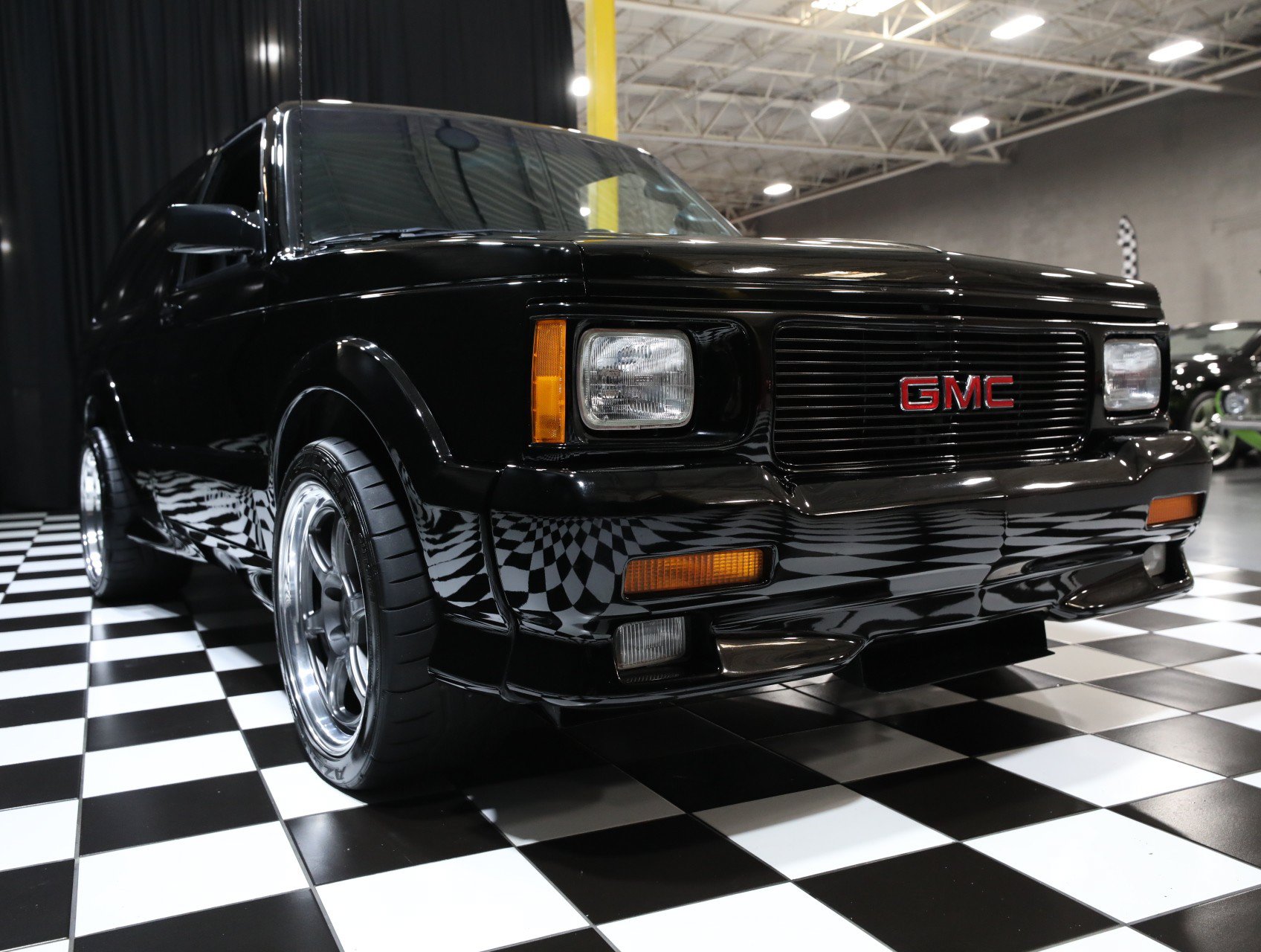 Used 1993 GMC Typhoon AWD/4WD image 15