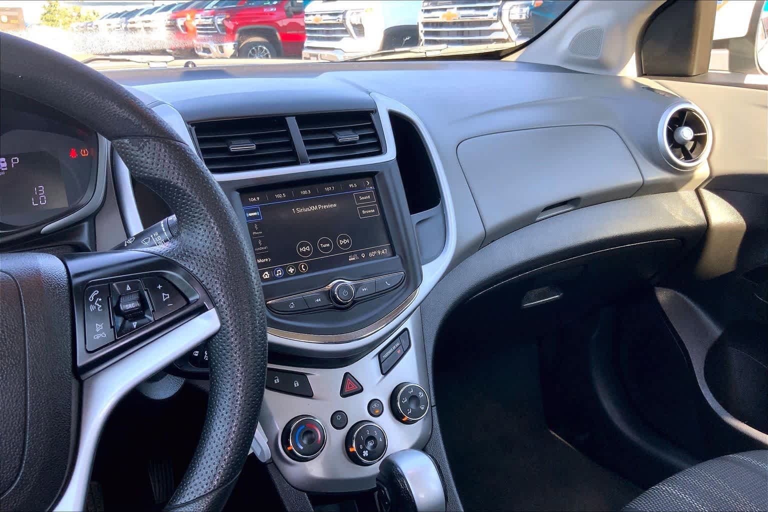 Used 2019 Chevrolet Sonic LT FWD image 7