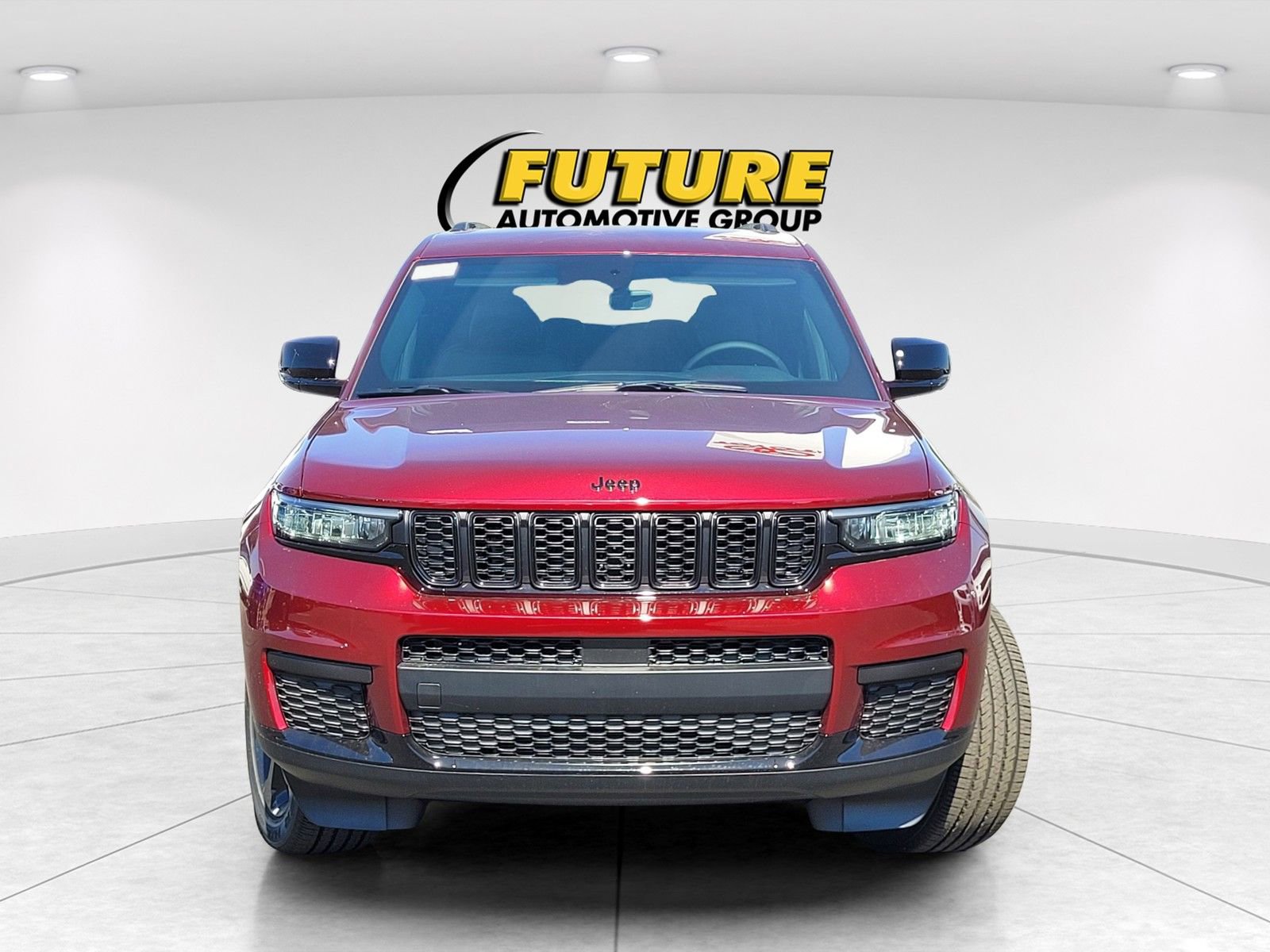 New 2025 Jeep Grand Cherokee L Laredo image 8