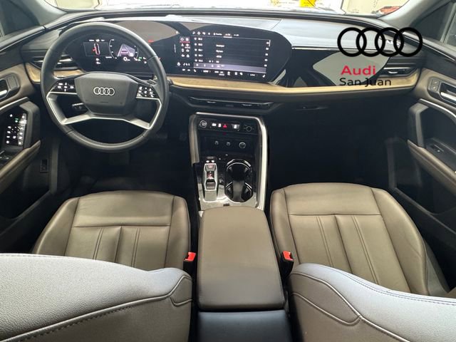 Used 2025 Audi Q5 Premium w/ Convenience Package AWD/4WD image 25