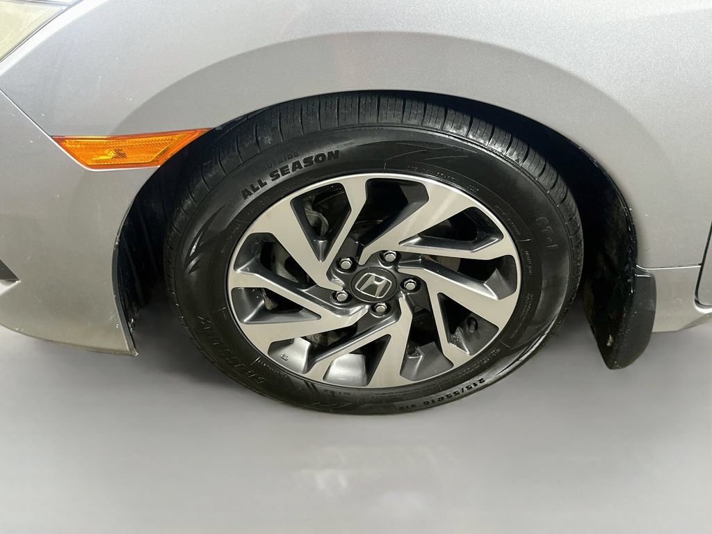 Used 2018 Honda Civic EX image 8