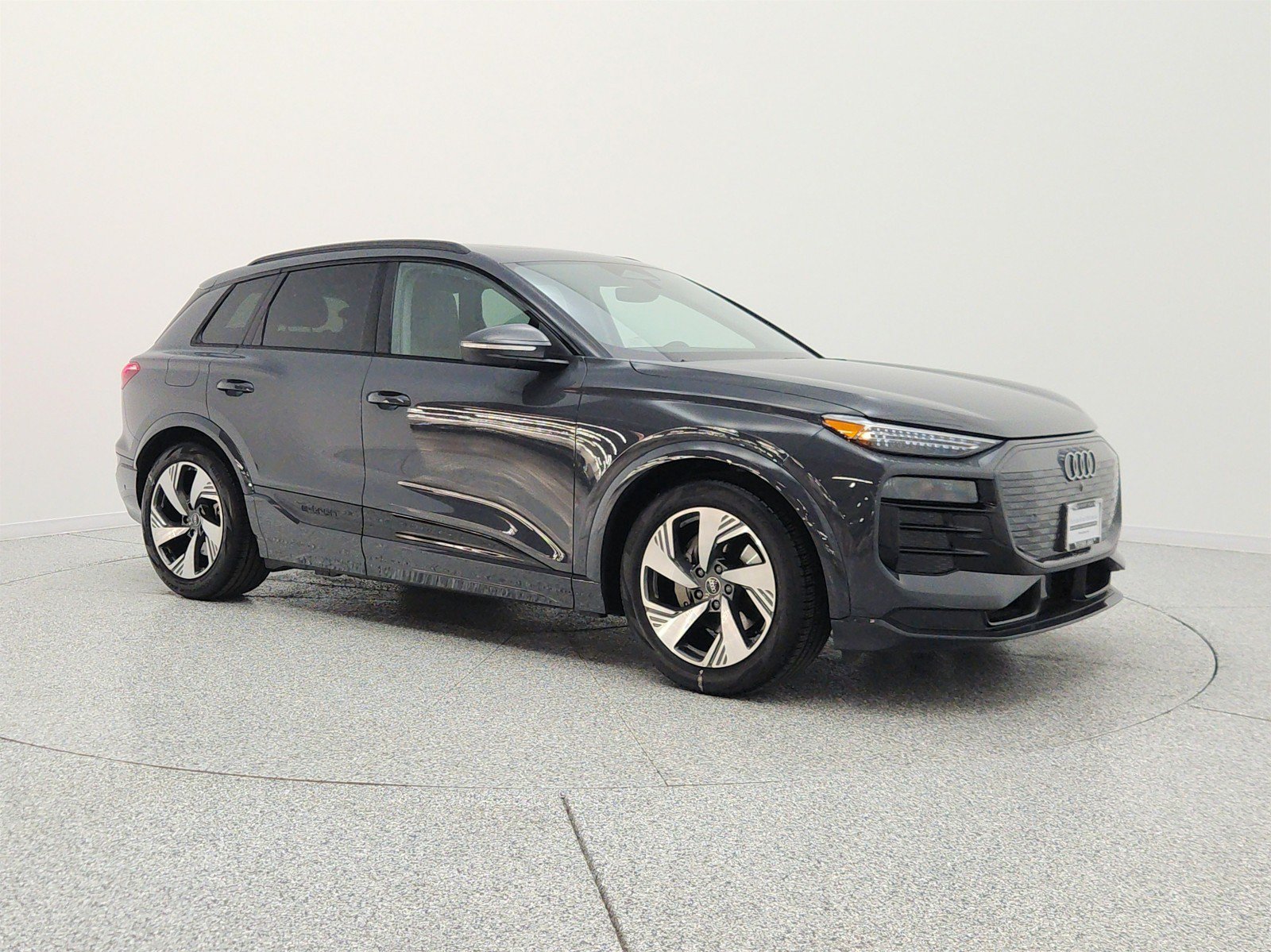 Used 2025 Audi Q6 e-tron Prestige w/ Black Warm Weather Package AWD/4WD image 3