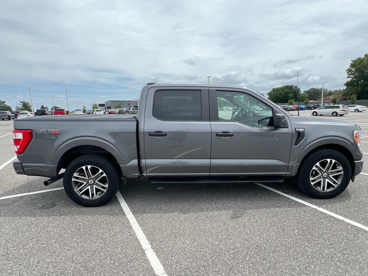 Used 2022 Ford F150 XL w/ STX Appearance Package RWD image 2