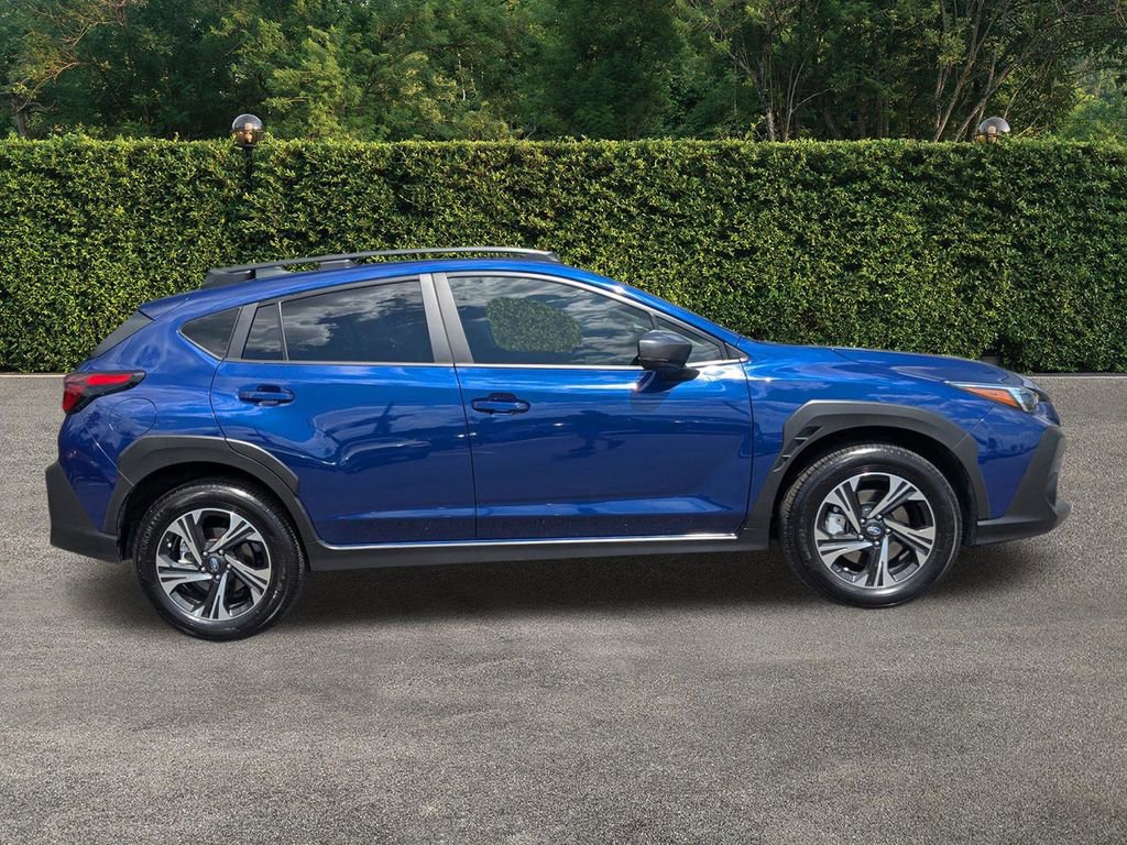 Certified 2025 Subaru Crosstrek 2.0i Premium image 3