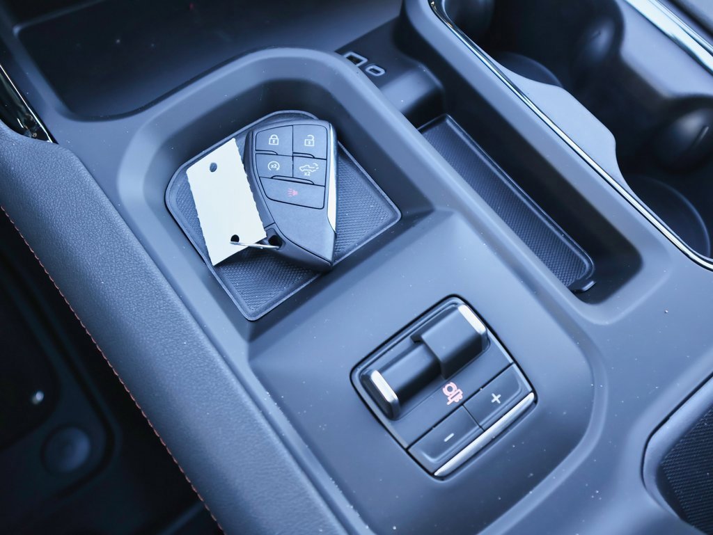 New 2026 GMC Sierra 2500 AT4 image 24