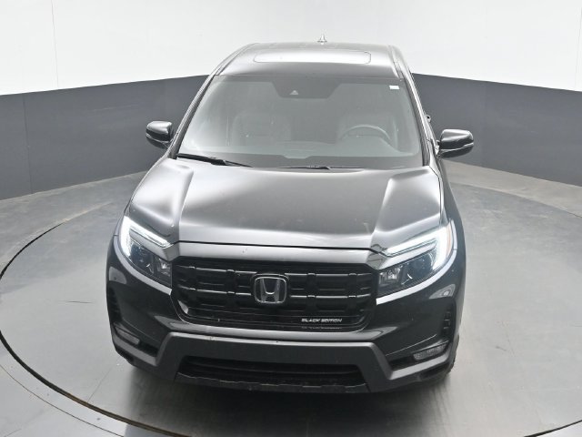 Used 2025 Honda Ridgeline Black Edition image 14