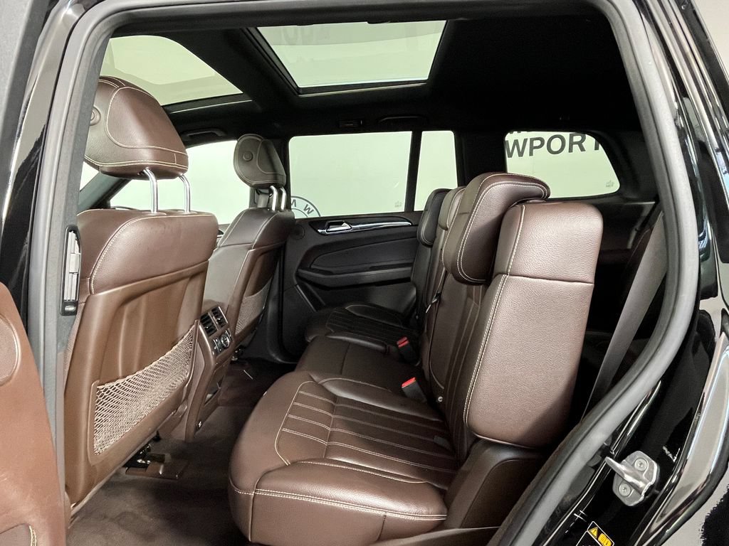 Used 2018 Mercedes-Benz GLS 450 4MATIC image 21