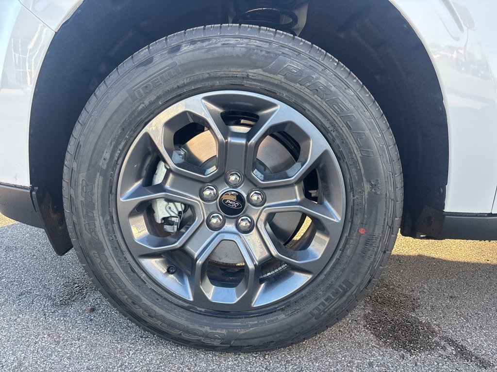 New 2025 Ford Maverick XLT w/ XLT Luxury Package image 12