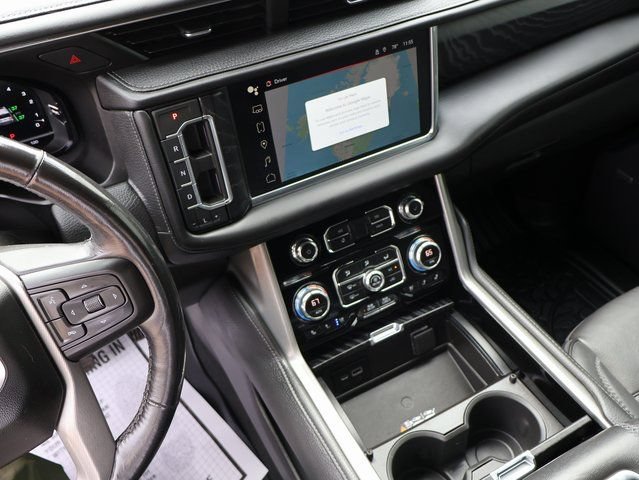 Used 2022 GMC Yukon XL Denali AWD/4WD image 29