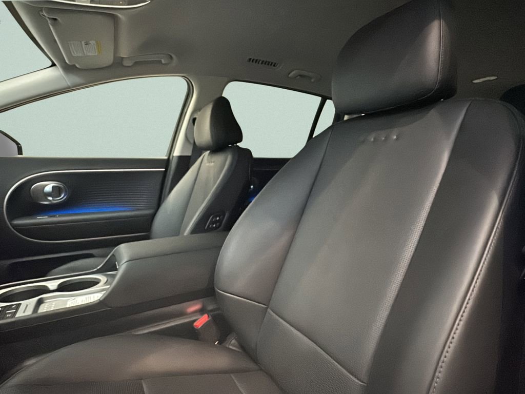 New 2026 Hyundai Ioniq 9 SEL w/ Tow & Go Package image 9