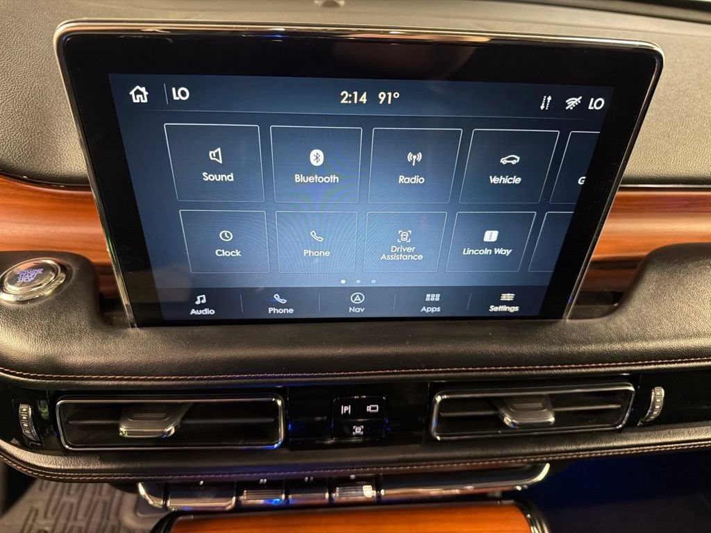 Certified 2020 Lincoln Aviator Reserve w/ Equipment Group 202A AWD/4WD image 9