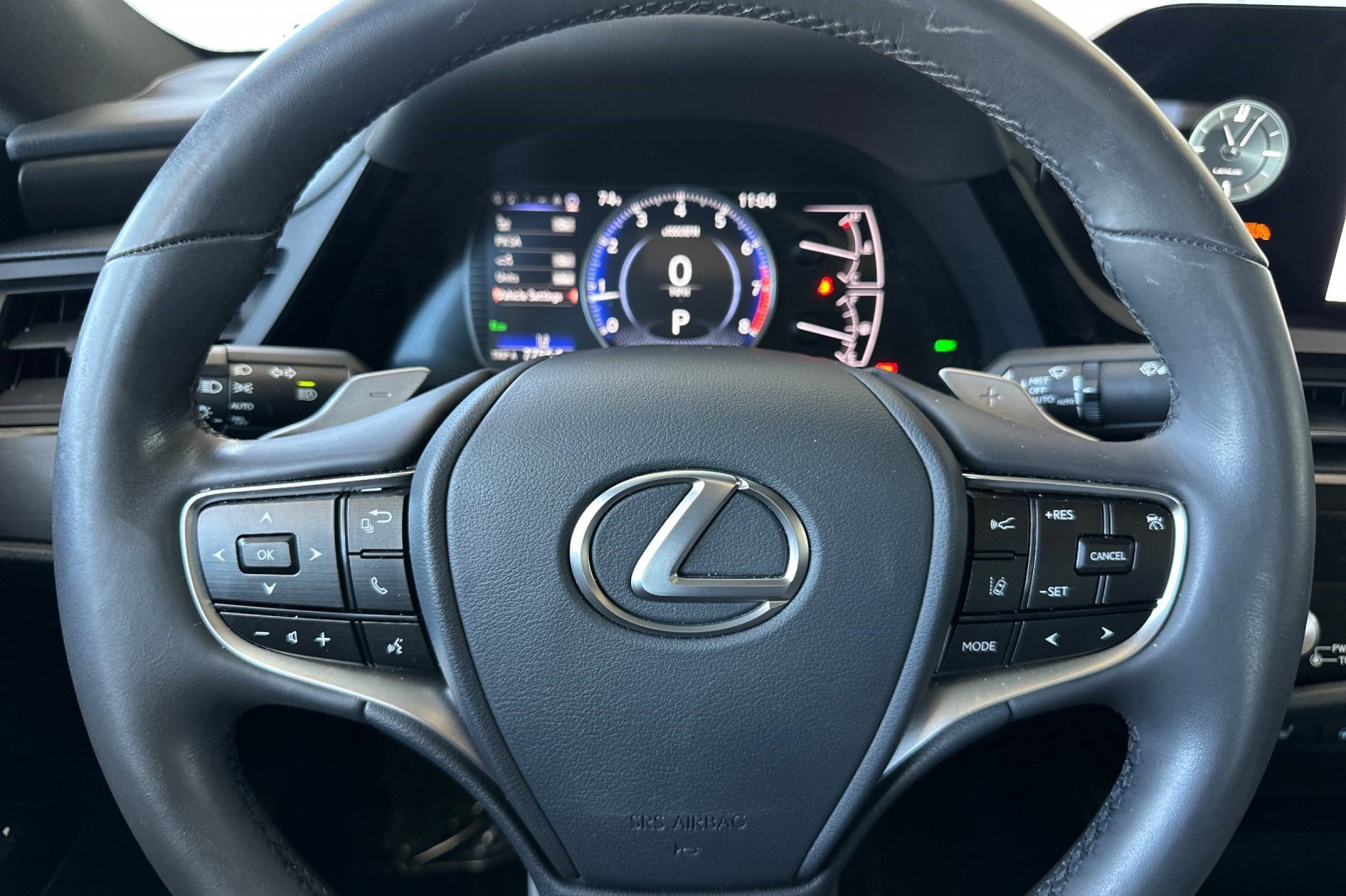 Certified 2024 Lexus ES 350 w/ Premium Package FWD image 12