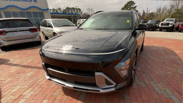 Used 2024 Hyundai Kona Limited FWD image 4