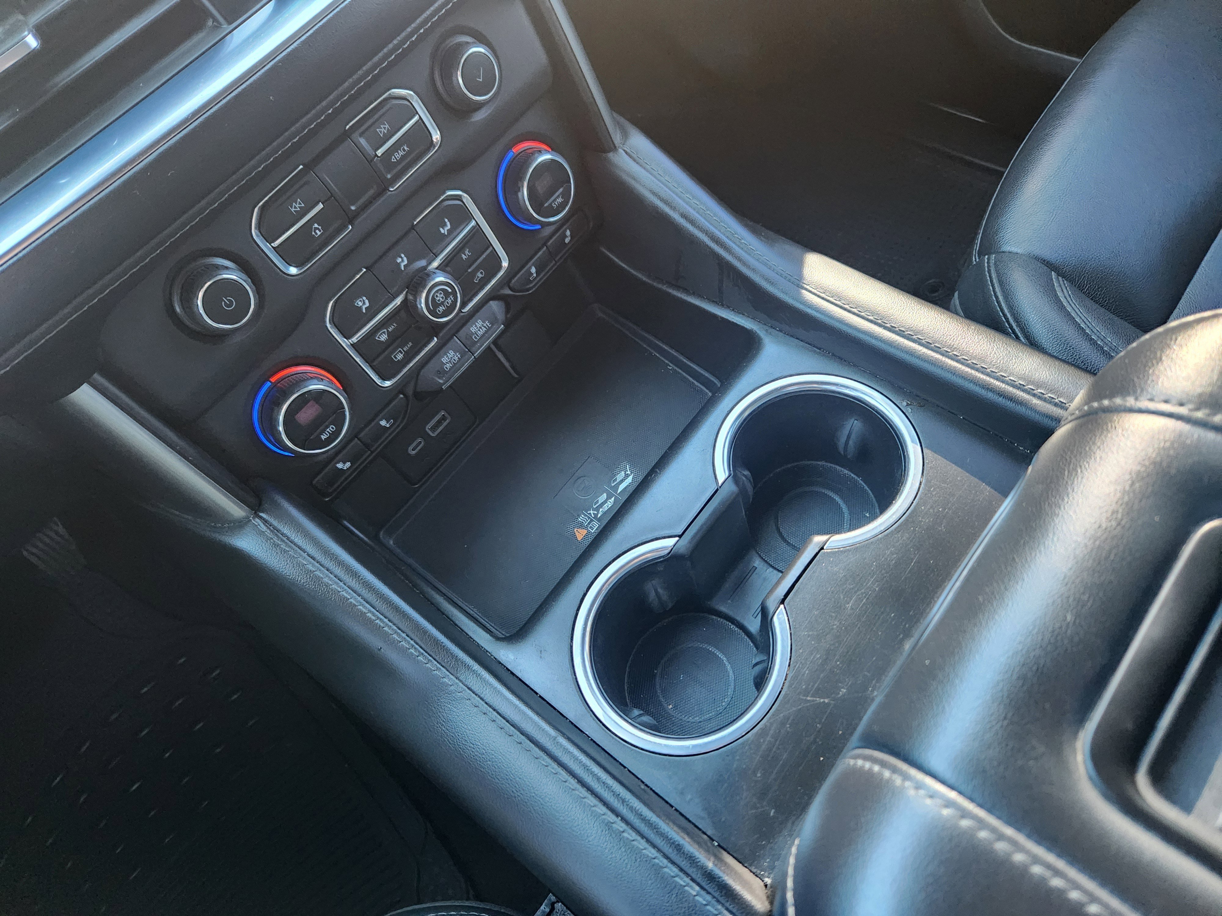 Used 2023 Chevrolet Tahoe LT image 17