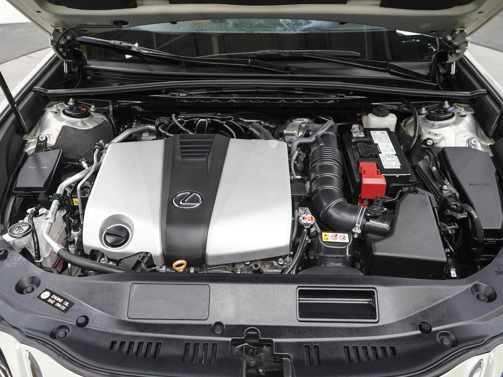 Used 2024 Lexus ES 350 w/ Premium Package FWD image 28