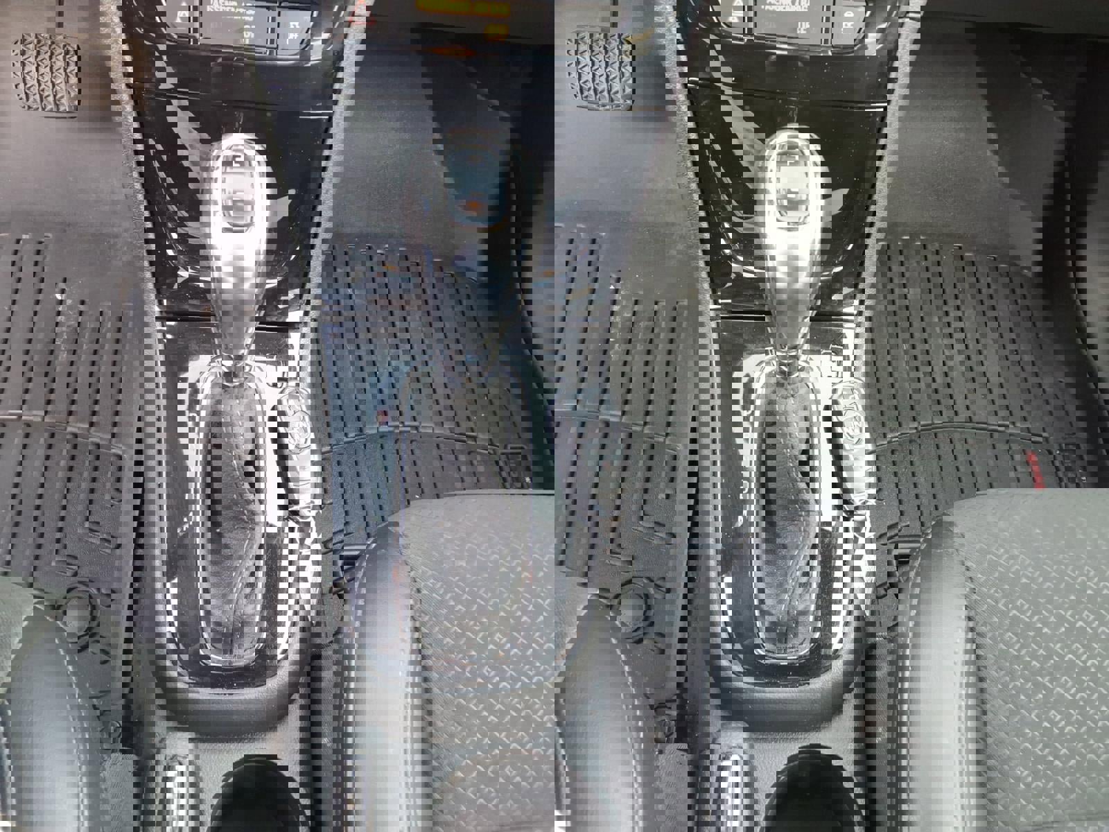 Used 2018 Buick Encore Sport Touring image 10