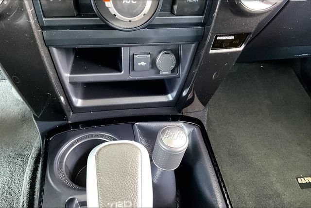 Used 2024 Toyota 4Runner TRD Off-Road Premium w/ Moonroof Package AWD/4WD image 24