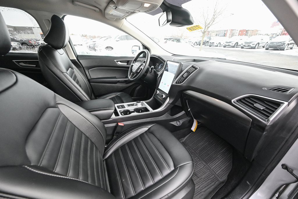 Certified 2024 Ford Edge SEL w/ Convenience Package image 25