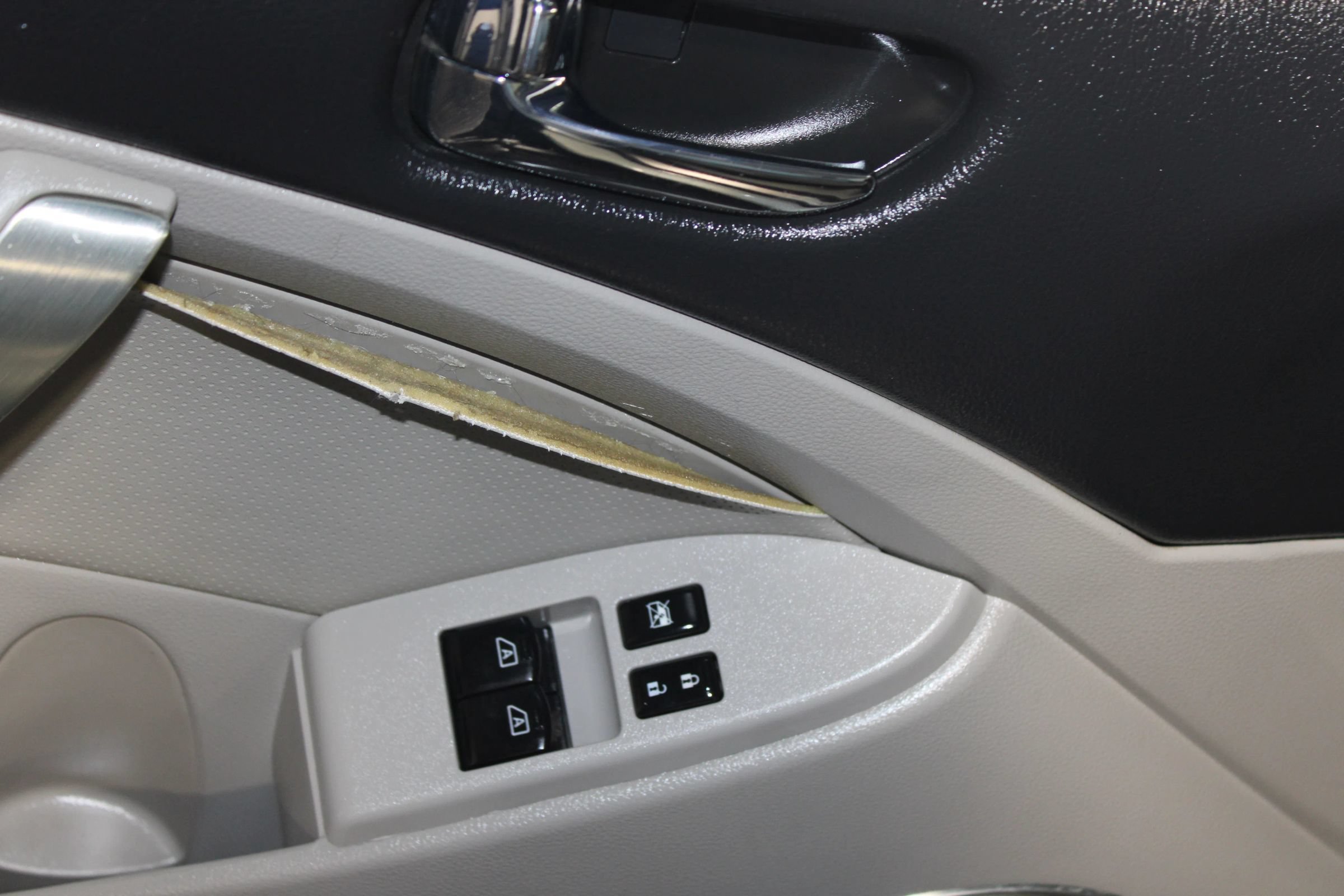 Used 2007 INFINITI G35 Coupe w/ Premium Pkg RWD image 7
