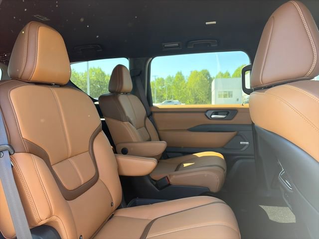 New 2026 Nissan Armada SL w/ Captain's Chari Seat Package AWD/4WD image 13