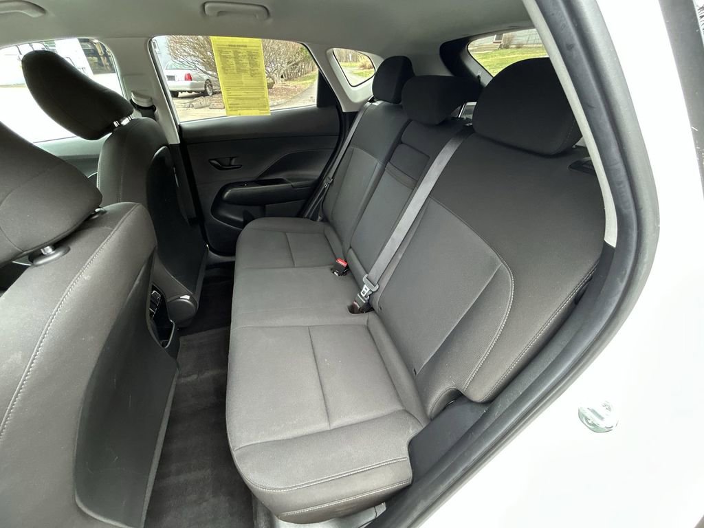 Used 2024 Hyundai Kona SEL image 21