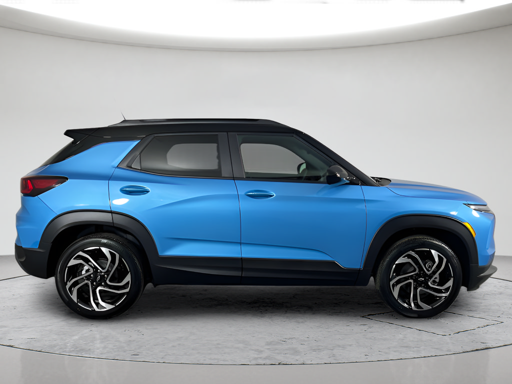 New 2026 Chevrolet TrailBlazer RS w/ Convenience Package AWD/4WD image 2