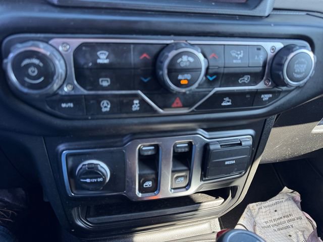 Used 2021 Jeep Wrangler Sport S image 21